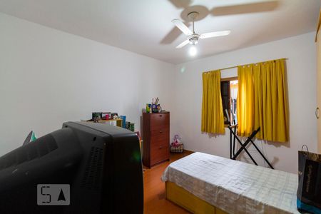 Quarto 1 de casa para alugar com 2 quartos, 120m² em Jardim Oriental, São Paulo