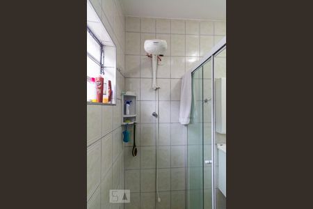 Banheiro social de casa para alugar com 2 quartos, 120m² em Jardim Oriental, São Paulo