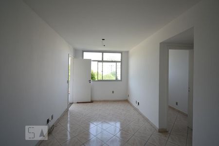 Sala  de apartamento à venda com 3 quartos, 70m² em Santa Rosa, Niterói