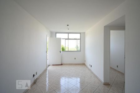 Sala  de apartamento à venda com 3 quartos, 70m² em Santa Rosa, Niterói