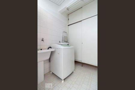 Casa para alugar com 120m², 2 quartos e 1 vagaÁrea de Serviço