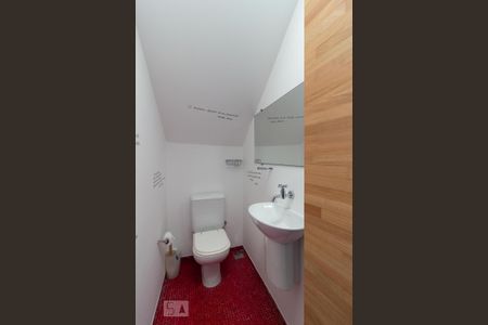 Casa para alugar com 120m², 2 quartos e 1 vagaLavabo
