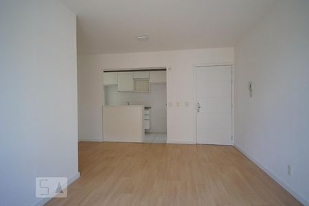 Sala de apartamento para alugar com 3 quartos, 70m² em Marechal Rondon, Canoas