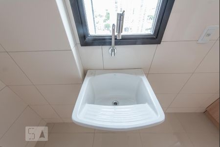 Área de Serviço de apartamento para alugar com 3 quartos, 100m² em Setor Bueno, Goiânia