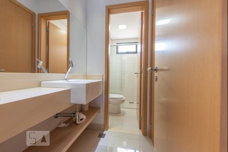Apartamento para alugar com 100m², 3 quartos e 2 vagas Apartamento para alugar com 100m², 3 quartos e 2 vagasBanheiro Compartilhado Social/Suíte 1