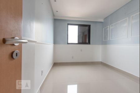 Apartamento para alugar com 100m², 3 quartos e 2 vagas Apartamento para alugar com 100m², 3 quartos e 2 vagasSuíte 2