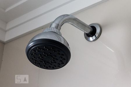 Apartamento à venda com 64m², 2 quartos e 1 vagaChuveiro