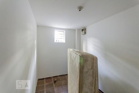 Casa à venda com 463m², 6 quartos e 6 vagas Casa à venda com 463m², 6 quartos e 6 vagasQuarto 5