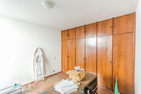 Casa à venda com 463m², 6 quartos e 6 vagas Casa à venda com 463m², 6 quartos e 6 vagasQuarto 1