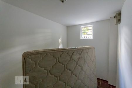 Casa à venda com 463m², 6 quartos e 6 vagas Casa à venda com 463m², 6 quartos e 6 vagasQuarto 5