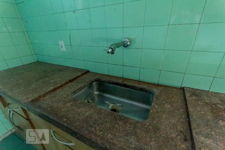 Casa à venda com 463m², 6 quartos e 6 vagas Casa à venda com 463m², 6 quartos e 6 vagasCozinha