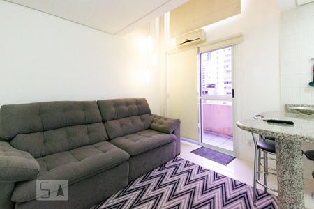 Sala de apartamento para alugar com 1 quarto, 48m² em Itaim Bibi, São Paulo