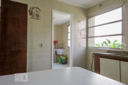 Cozinha de apartamento à venda com 3 quartos, 95m² em Vila Olímpia, São Paulo