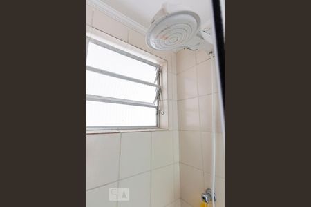 Banheiro social de apartamento para alugar com 1 quarto, 65m² em Vila do Encontro, São Paulo