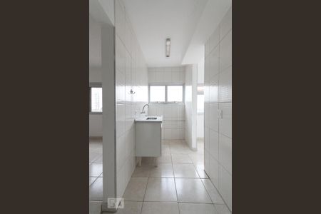 Cozinha  de apartamento para alugar com 1 quarto, 33m² em Vila Clementino, São Paulo