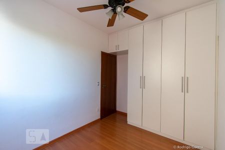 Apartamento para alugar com 70m², 3 quartos e 2 vagasQuarto 2