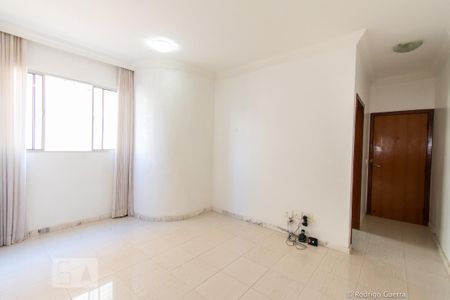 Apartamento para alugar com 70m², 3 quartos e 2 vagasSala