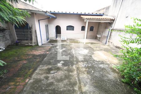 Casa à venda com 120m², 3 quartos e 4 vagasQuintal