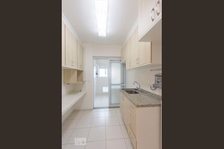 Apartamento para alugar com 76m², 2 quartos e 1 vagaCozinha