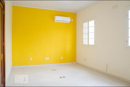 Sala estar/jantar de casa à venda com 1 quarto, 100m² em São José, Canoas