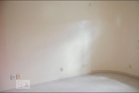 Dormitório de casa à venda com 1 quarto, 100m² em São José, Canoas