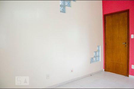 Dormitório de casa à venda com 1 quarto, 100m² em São José, Canoas