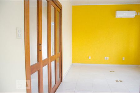 Casa para alugar com 100m², 1 quarto e 2 vagas Casa para alugar com 100m², 1 quarto e 2 vagasSala estar/jantar