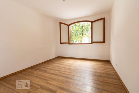 Casa à venda com 457m², 4 quartos e 8 vagasQuarto 3