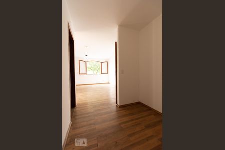 Casa à venda com 457m², 4 quartos e 8 vagasCloset da Suíte