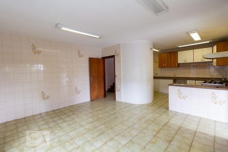 Casa à venda com 457m², 4 quartos e 8 vagasCopa