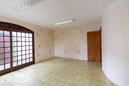 Casa à venda com 457m², 4 quartos e 8 vagasCopa