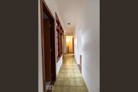 Corredor Sala de casa à venda com 4 quartos, 395m² em Vila Tiradentes, São Paulo