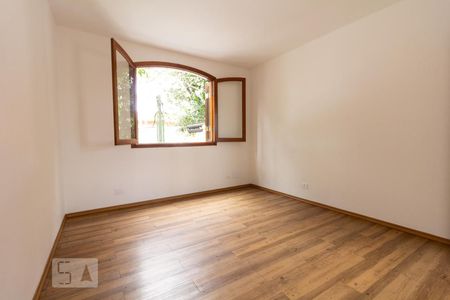 Casa à venda com 457m², 4 quartos e 8 vagasQuarto 3