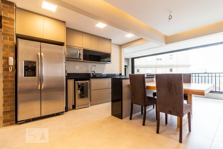 Sala com Cozinha de apartamento para alugar com 2 quartos, 90m² em Alphaville Empresarial, Barueri
