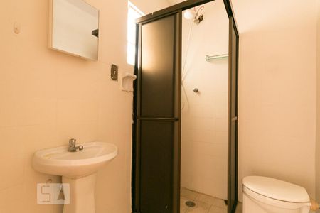 Banheiro  de apartamento à venda com 1 quarto, 35m² em Liberdade, São Paulo