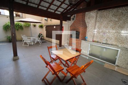 Apartamento à venda com 45m², 2 quartos e 1 vagaÁrea comum - Churrasqueira