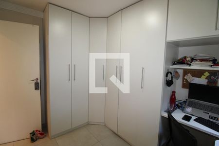 Apartamento à venda com 45m², 2 quartos e 1 vagaQuarto 2 - Armários