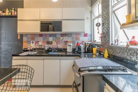 Apartamento à venda com 119m², 3 quartos e 2 vagasCozinha