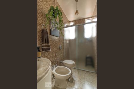 Apartamento à venda com 119m², 3 quartos e 2 vagasBanheiro 