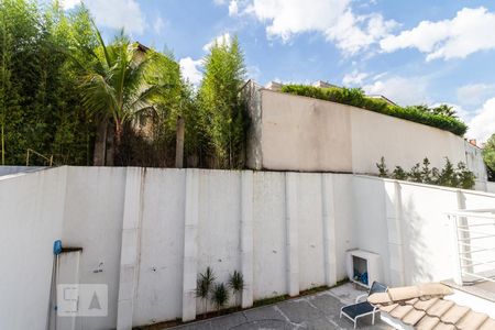 Casa à venda com 450m², 4 quartos e 6 vagas Casa à venda com 450m², 4 quartos e 6 vagasVista da Suíte 3