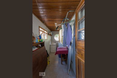 Casa à venda com 252m², 3 quartos e 4 vagas Casa à venda com 252m², 3 quartos e 4 vagasÁrea de serviço