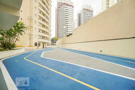 Apartamento à venda com 76m², 3 quartos e 1 vagaPista de cooper