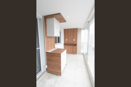 Varanda de apartamento para alugar com 3 quartos, 95m² em Chácara Santo Antônio (zona Sul), São Paulo