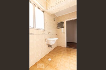 Apartamento para alugar com 120m², 3 quartos e 2 vagasÁrea de serviço 