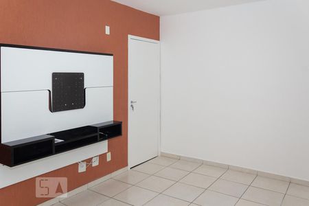 Sala de Apartamento com 2 quartos, 45m² São João Batista