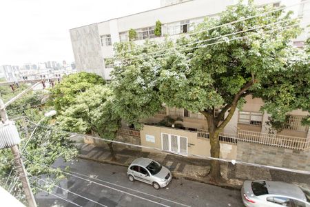 Apartamento à venda com 130m², 4 quartos e 2 vagas Apartamento à venda com 130m², 4 quartos e 2 vagasVISTA