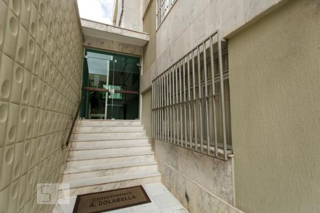ENTRADA de apartamento à venda com 4 quartos, 130m² em Santo Antonio , Belo Horizonte