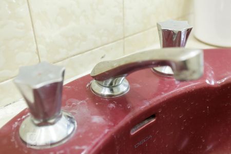 BANHEIRO de apartamento à venda com 4 quartos, 130m² em Santo Antonio , Belo Horizonte