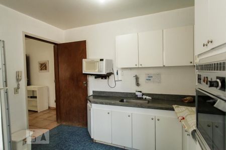 Apartamento à venda com 130m², 4 quartos e 2 vagas Apartamento à venda com 130m², 4 quartos e 2 vagasCOZINHA