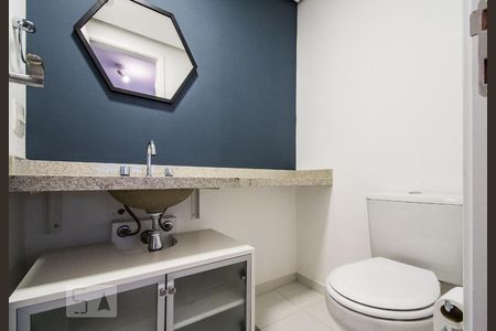 Apartamento para alugar com 36m², 1 quarto e sem vagaBanheiro